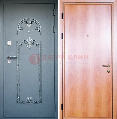 Железная дверь с ковкой ламинат внутри ДК-11 в квартиру в Бронницах