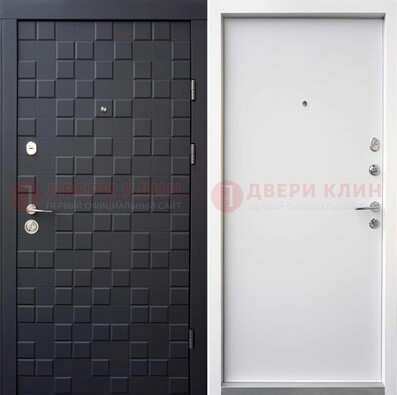 Темная входная дверь с белой МДФ внутри ДМ-222 в Иваново
