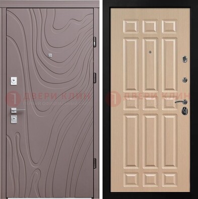 Светло-коричневая железная филенчатая дверь с рисунком МДФ ДМ-283 в Шатуре