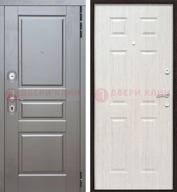 Светлая металлическая дверь с двумя МДФ панелями ДМ-458 в Краснодаре