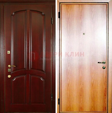 Темная железная дверь с массивом дуба ДМД-13 в Шатуре