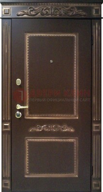 Входная дверь с массивом дуба в темном цвете ДМД-65 в Наро-Фоминске