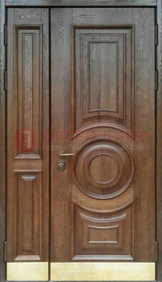 Коричневая двухстворчатая дверь с массивом дуба ДМД-71 в Краснодаре