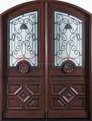 Арочная коричневая парадная дверь ДПР-66 в Шатуре