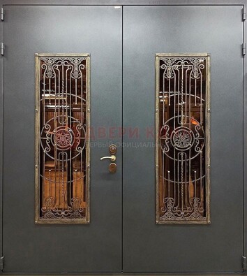 Входная металлическая парадная дверь со стеклом и ковкой ДПР-81 в Шатуре