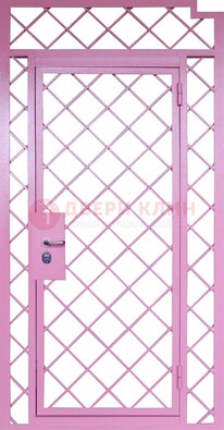 Розовая металлическая решетчатая дверь ДР-15 в Шатуре