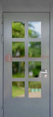 Серая металлическая дверь со стеклом ДС-78 в Всеволожске