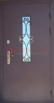 Металлическая дверь со стеклом и ковкой ДСК-77 в панельный дом во Владимире