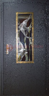Металлическая дверь со стеклом и ковкой ДСК-82 для крыльца в Шатуре