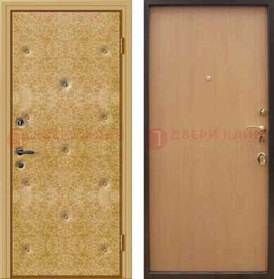 Светлая металлическая дверь с винилискожей ДВ-34 в Шатуре