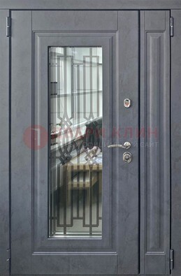 Серая стальная дверь Винорит со стеклом и ковкой ПЛ-29 в Шатуре