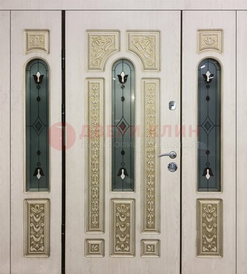 Светлая железная дверь с МДФ и витражом ВЖ-34 в Шатуре