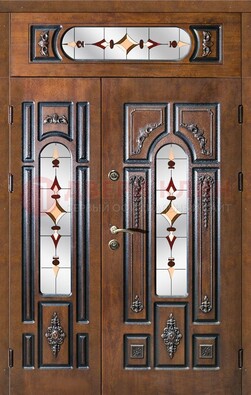 Коричневая двухстворчатая железная дверь с МДФ и витражом ВЖ-36 в Шатуре